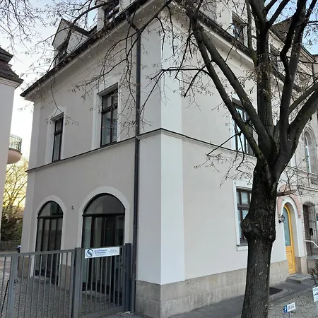 Rosenau In Herzens